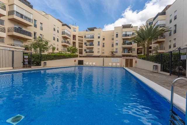 2 soverom Leilighet til salgs i Arona med svømmebasseng garasje - € 269 500 (Ref: 9975784)