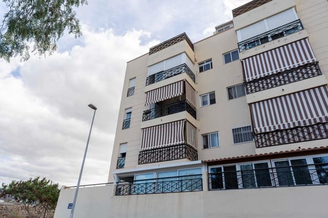2 soverom Leilighet til salgs i Arona med svømmebasseng garasje - € 269 500 (Ref: 9975784)