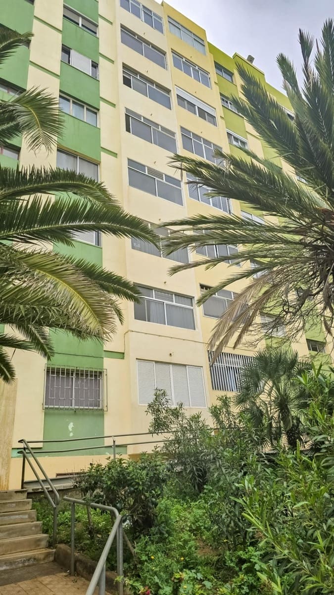2 chambre Appartement à vendre à Santa Cruz de Tenerife - 136 000 € (Ref: 9975786)