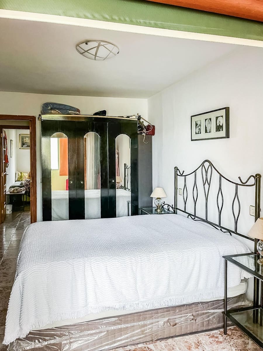 2 chambre Appartement à vendre à Santa Cruz de Tenerife - 136 000 € (Ref: 9975786)