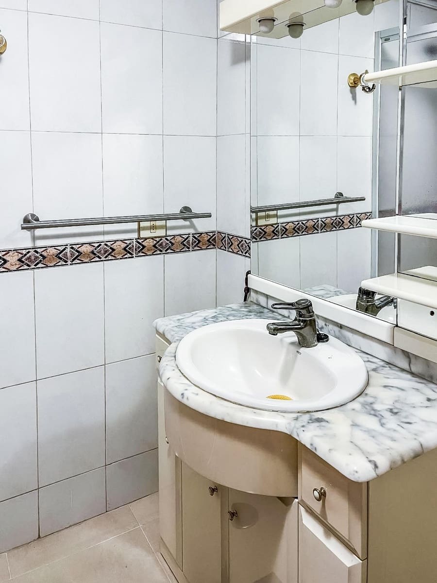 2 chambre Appartement à vendre à Santa Cruz de Tenerife - 136 000 € (Ref: 9975786)