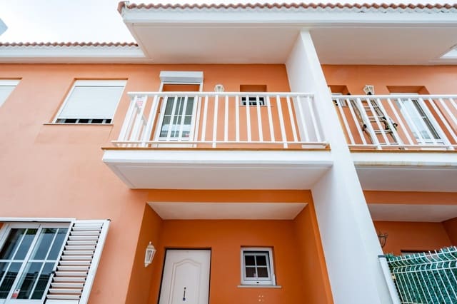 3 soverom Rekkehus til salgs i San Isidro de Abona, Granadilla de Abona med garasje - € 344 000 (Ref: 9975787)