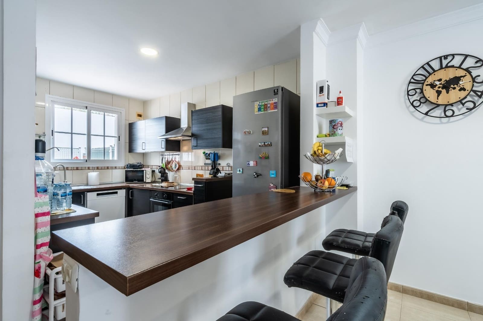 3 soverom Rekkehus til salgs i San Isidro de Abona med garasje - € 344 000 (Ref: 9975787)