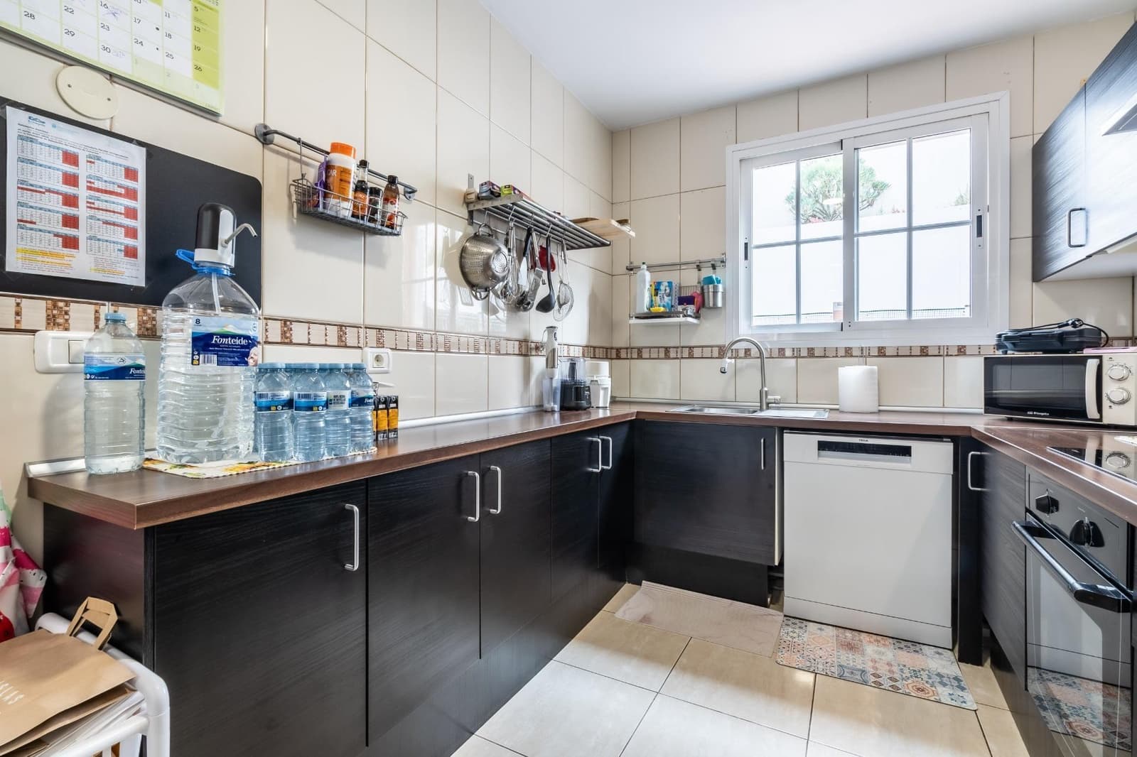 3 soverom Rekkehus til salgs i San Isidro de Abona med garasje - € 344 000 (Ref: 9975787)