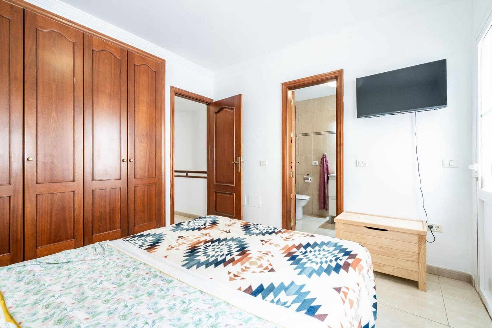 3 soverom Rekkehus til salgs i San Isidro de Abona med garasje - € 344 000 (Ref: 9975787)