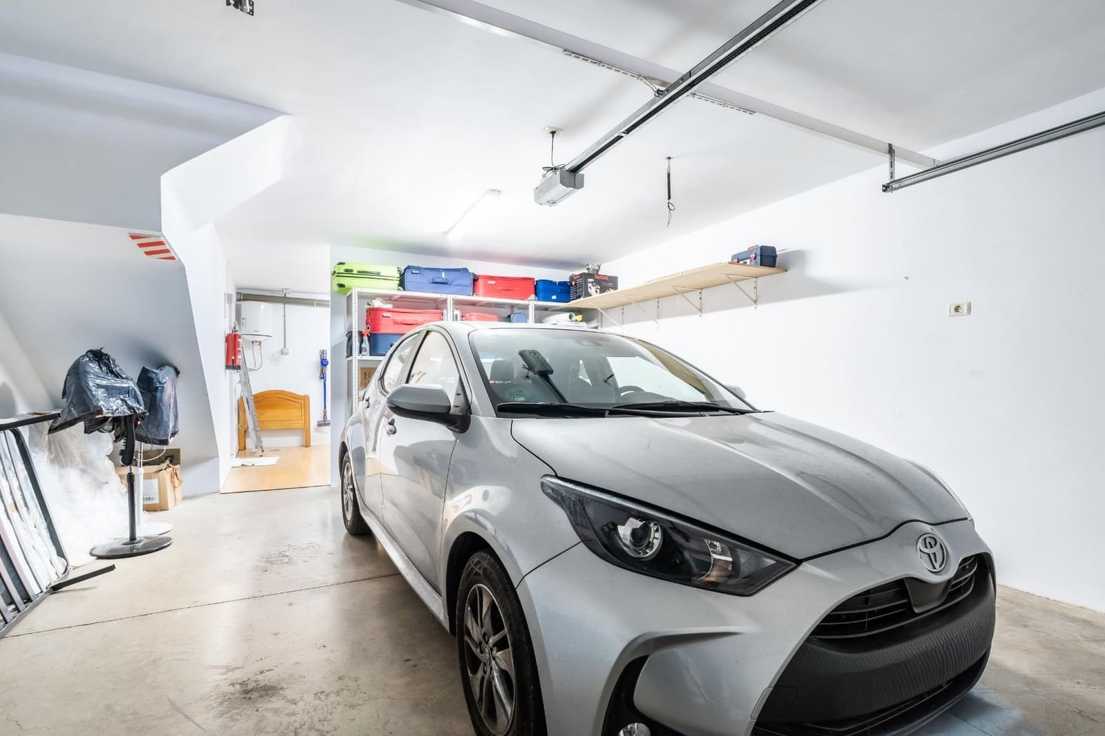3 soverom Rekkehus til salgs i San Isidro de Abona med garasje - € 344 000 (Ref: 9975787)