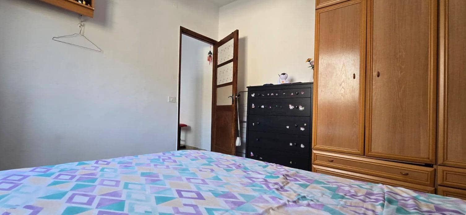 1 bedroom Flat for sale in Santa Cruz de Tenerife - € 65,000 (Ref: 9977430)