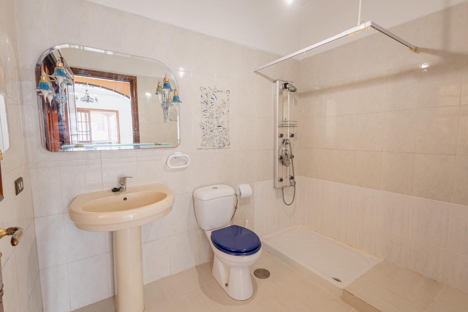 5 sovrum Villa till salu i Tegueste med garage - 470 000 € (Ref: 9995816)
