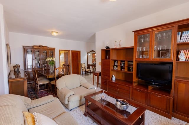 3 Zimmer Haus zu verkaufen in Arico mit Garage - 440.000 € (Ref: 9999677)