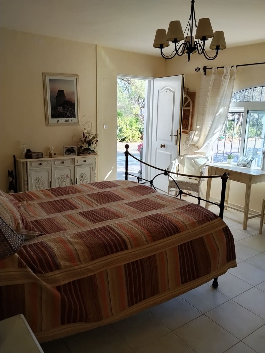 5 slaapkamer Finca/Landhuis te koop in Crevillente / Crevillent met zwembad garage - € 300.000 (Ref: 9964535)