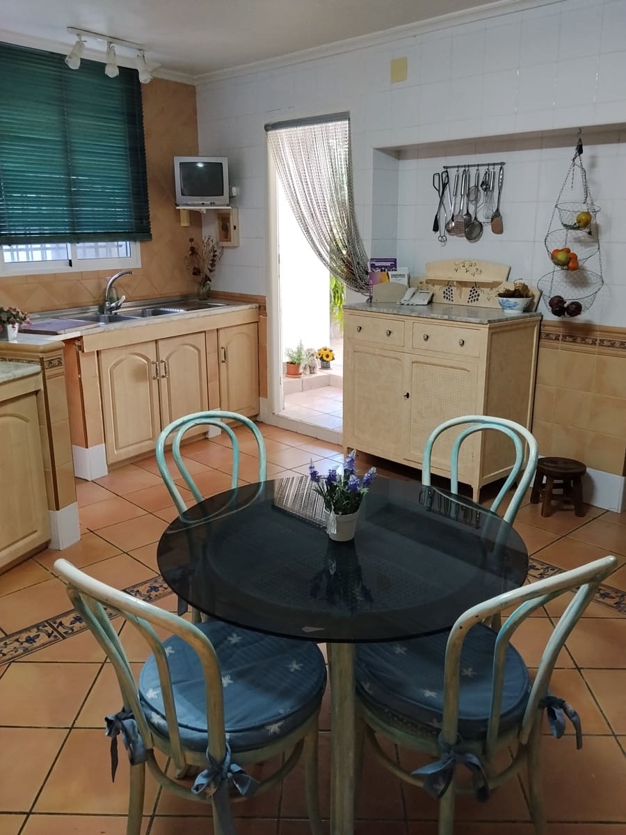 5 slaapkamer Finca/Landhuis te koop in Crevillente / Crevillent met zwembad garage - € 300.000 (Ref: 9964535)