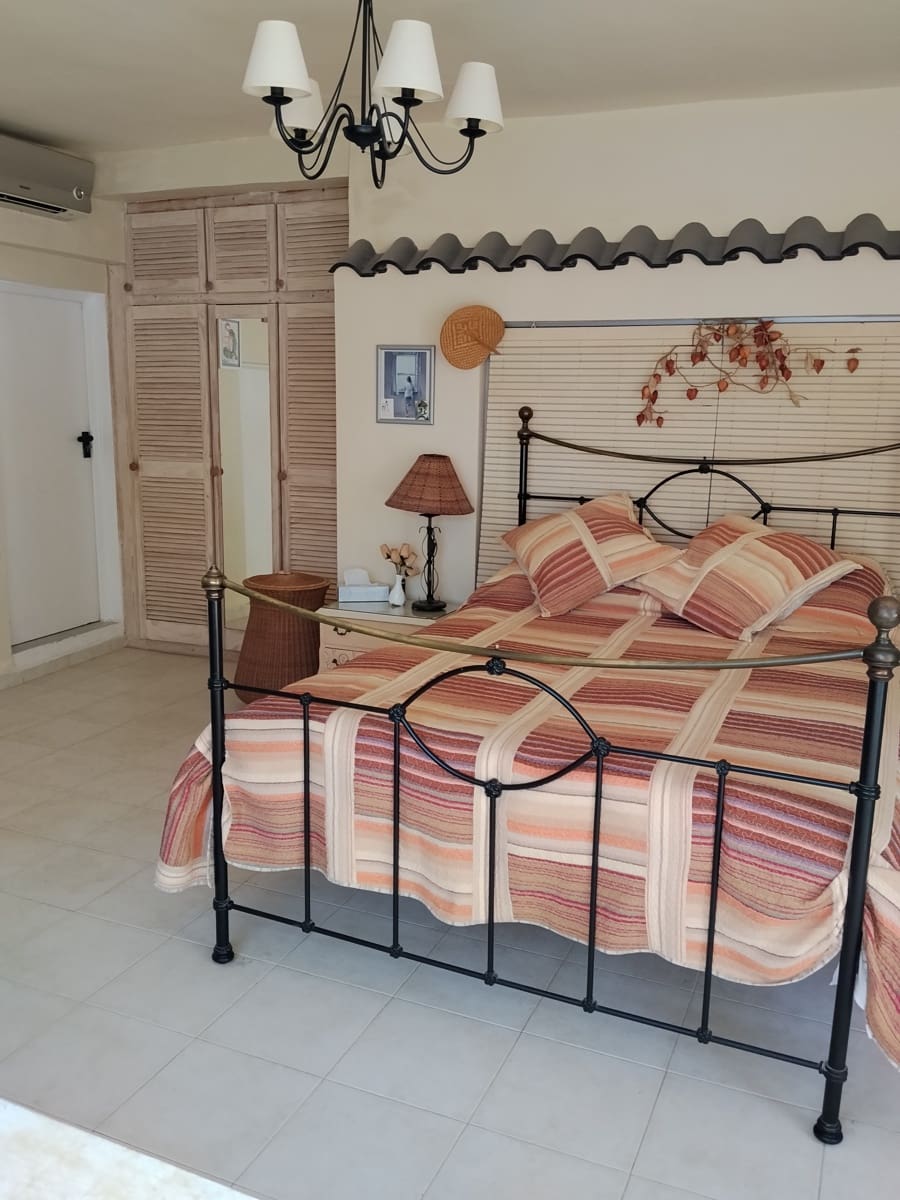 5 slaapkamer Finca/Landhuis te koop in Crevillente / Crevillent met zwembad garage - € 300.000 (Ref: 9964535)