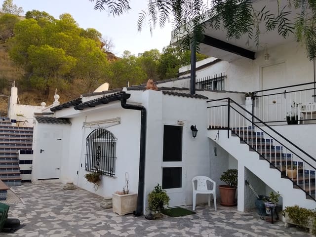 5 slaapkamer Finca/Landhuis te koop in Crevillente / Crevillent met zwembad garage - € 300.000 (Ref: 9964535)