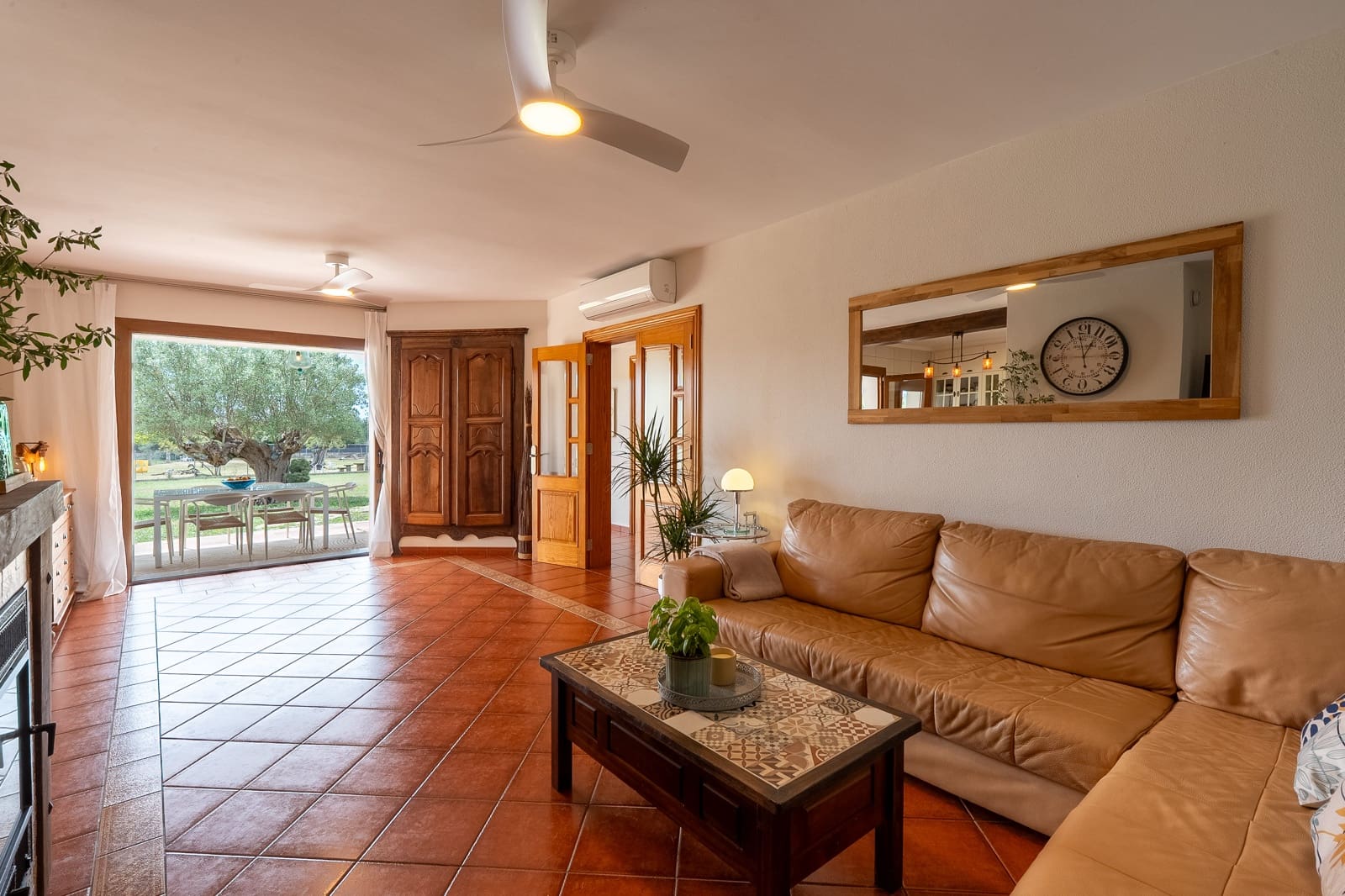 4 bedroom Finca/Country House for sale in Bunyola with pool garage - € 1,200,000 (Ref: 9958480)
