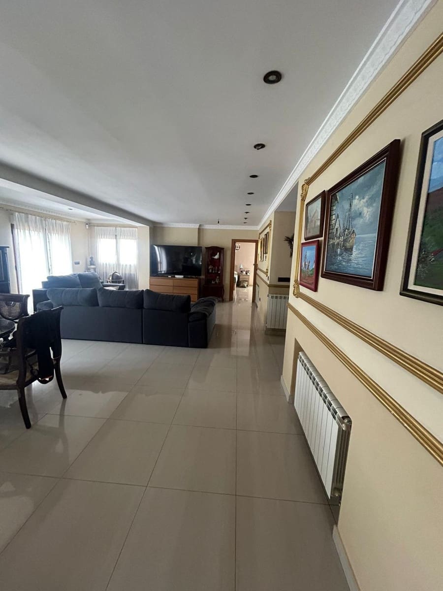 5 chambre Villa/Maison à vendre à Real de Gandia avec piscine garage - 550 000 € (Ref: 9976663)