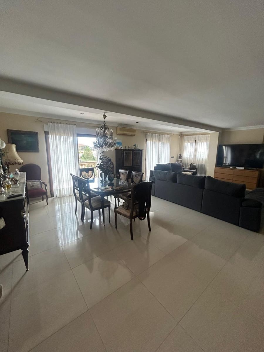 5 chambre Villa/Maison à vendre à Real de Gandia avec piscine garage - 550 000 € (Ref: 9976663)