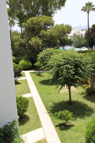 1 sypialnia Apartament do wynajęcia w Benalmadena Costa, Benalmádena - 1 200 € (Ref: 9960248)