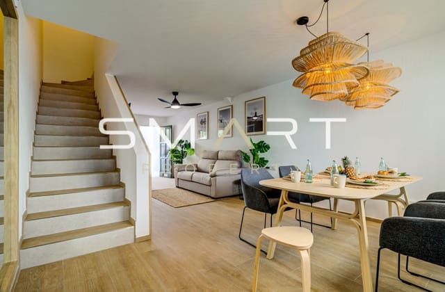 2 soverom Leilighet til salgs i Puerto Santiago, Santiago del Teide med svømmebasseng garasje - € 440 000 (Ref: 10026242)
