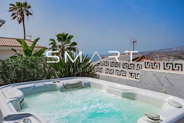 2 sypialnia Dom na sprzedaż w San Eugenio Bajo, Adeje z garażem - 750 000 € (Ref: 9978015)
