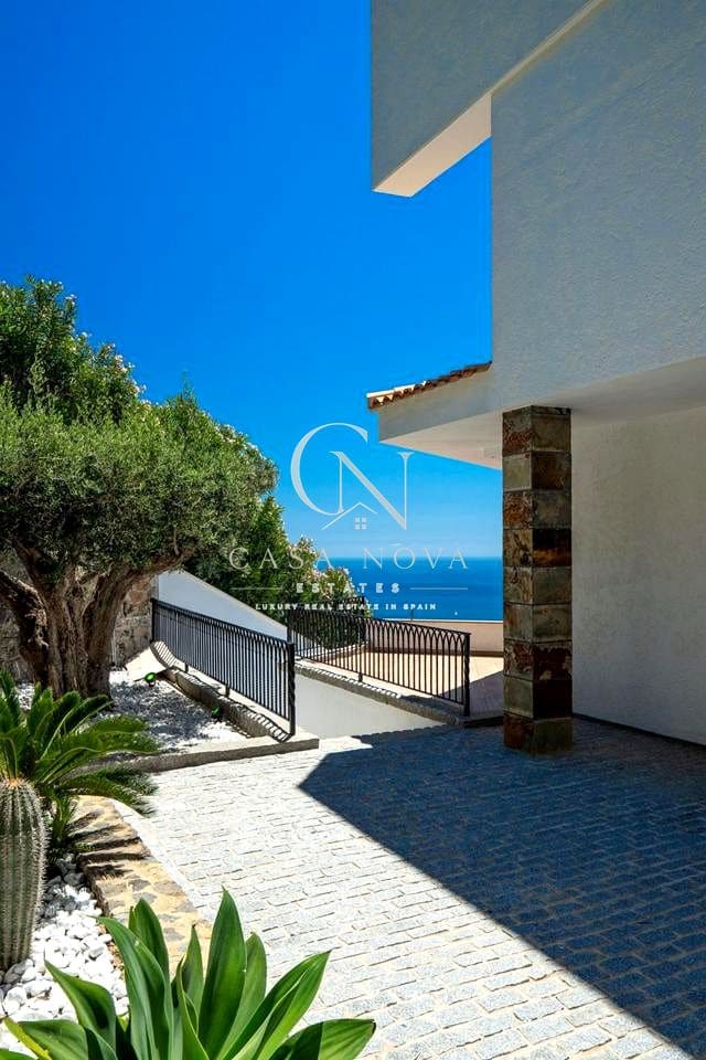 Chalet de 7 habitaciones en Altea la Vella en venta con garaje - 4.750.000 € (Ref: 10008097)