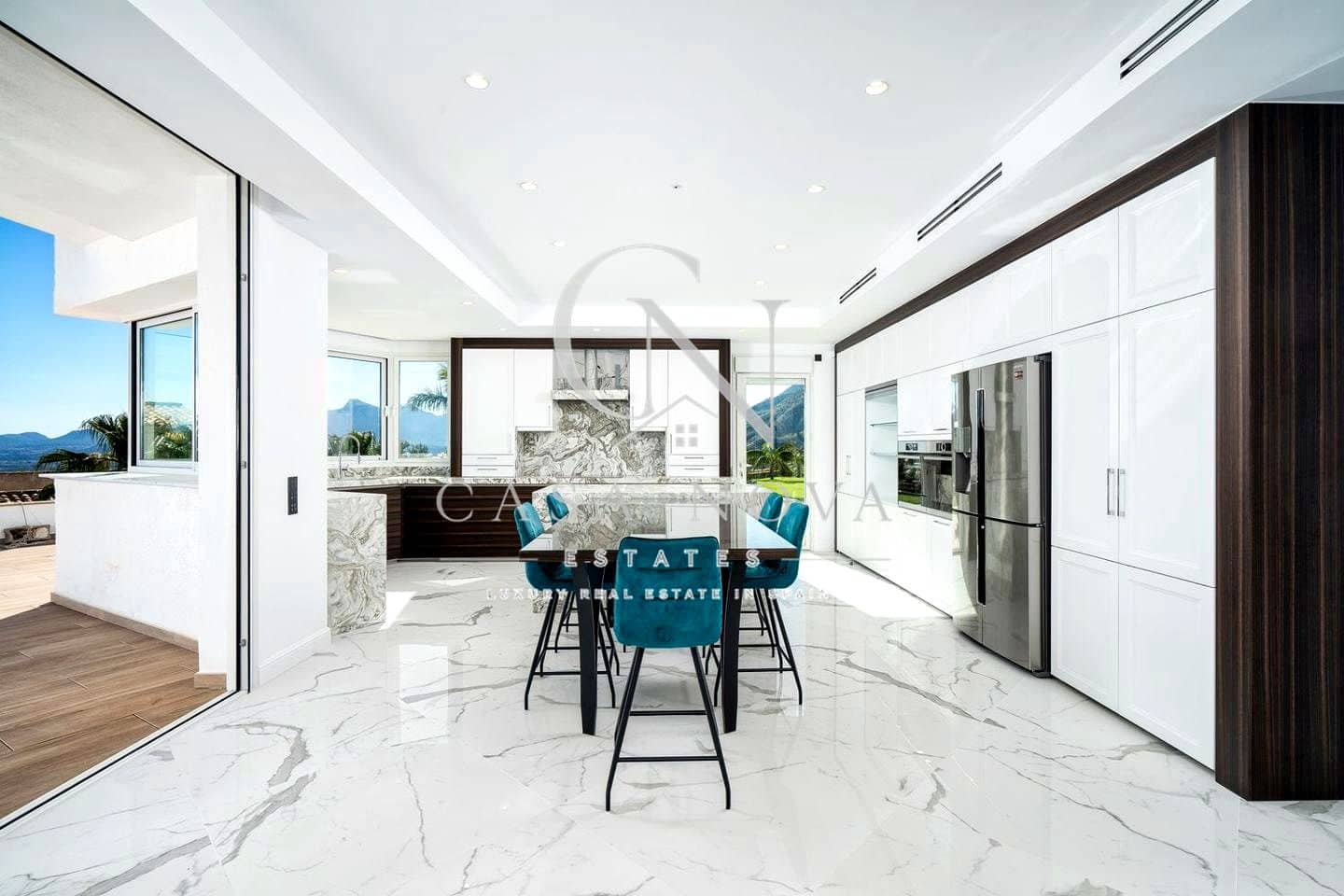 Chalet de 7 habitaciones en Altea la Vella en venta con garaje - 4.750.000 € (Ref: 10008097)