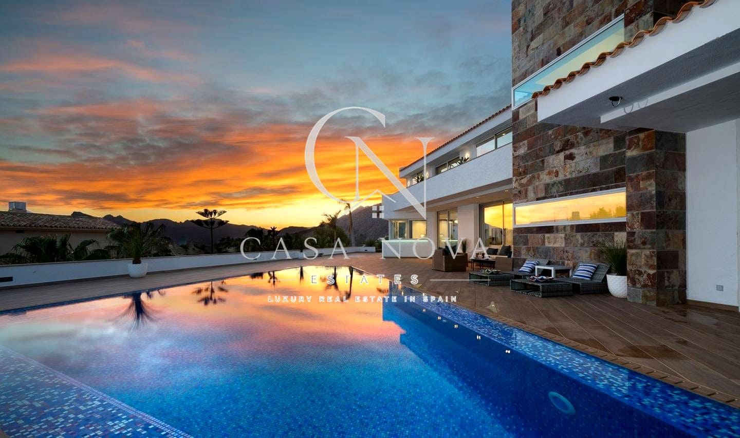 Chalet de 7 habitaciones en Altea la Vella en venta con garaje - 4.750.000 € (Ref: 10008097)
