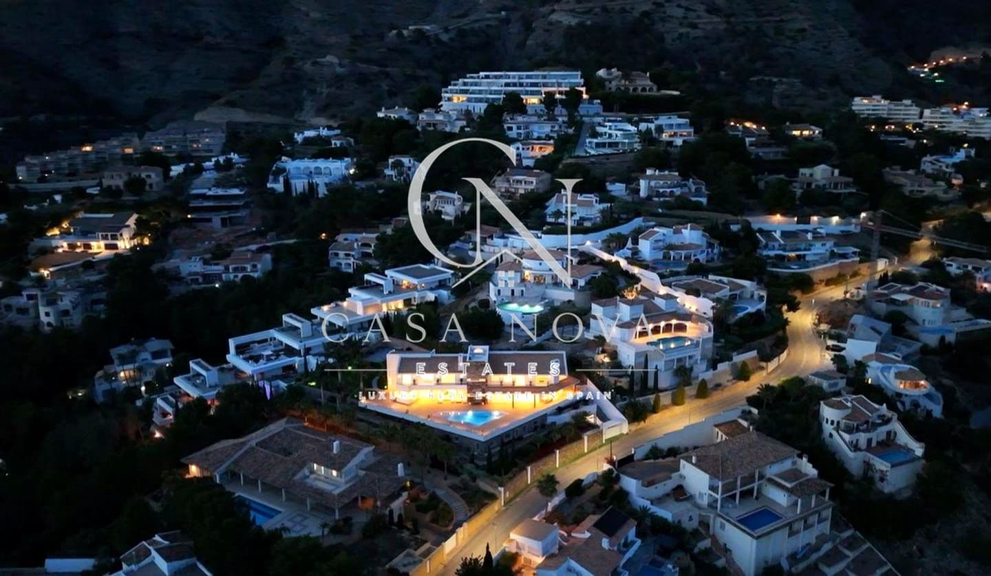 Chalet de 7 habitaciones en Altea la Vella en venta con garaje - 4.750.000 € (Ref: 10008097)