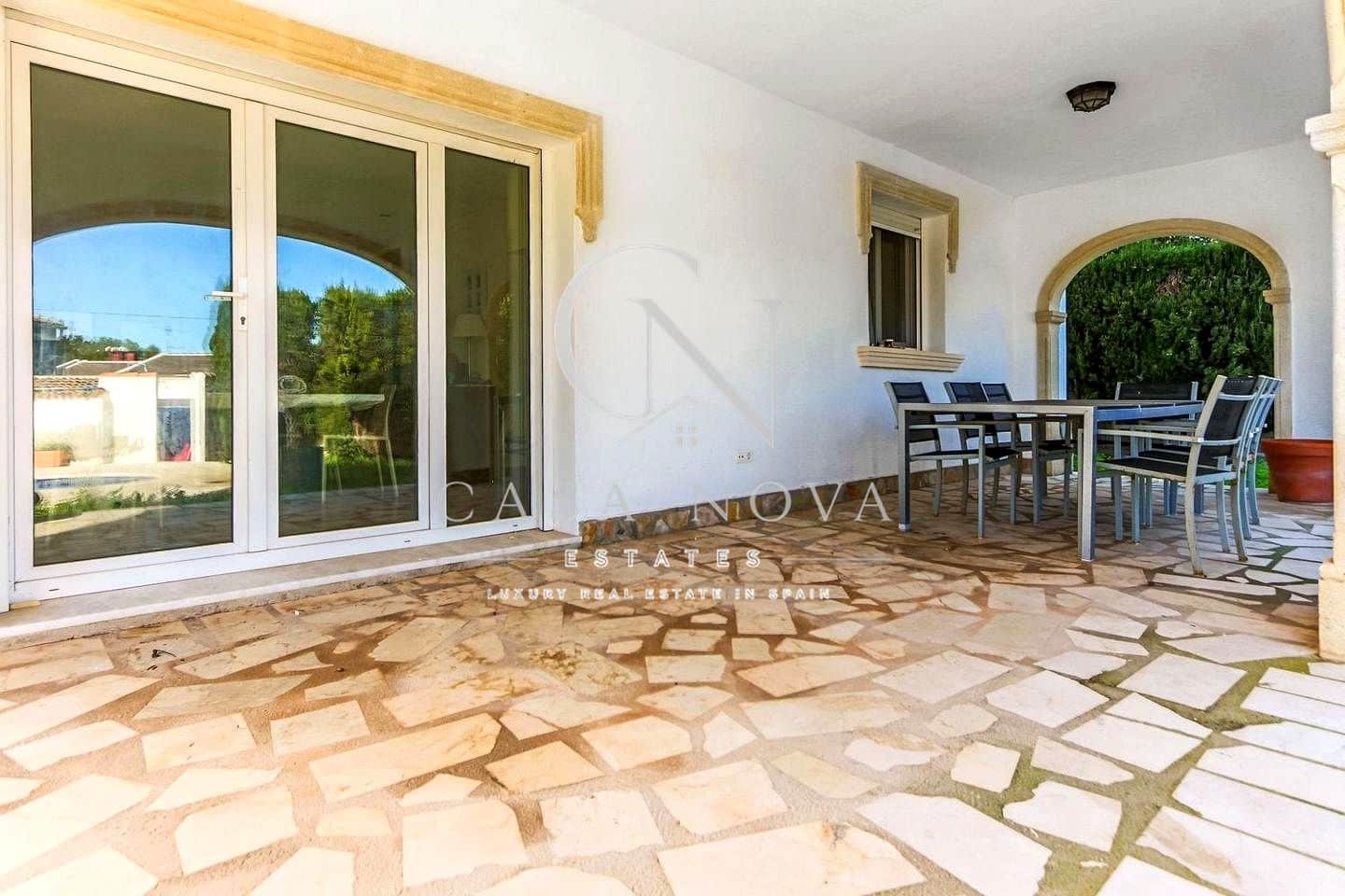 3 slaapkamer Villa te koop in Denia met zwembad garage - € 799.000 (Ref: 10008098)