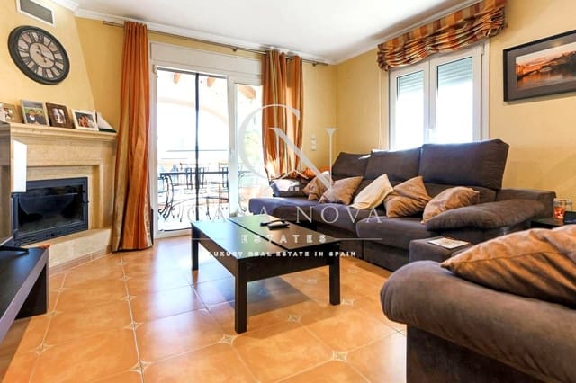 3 slaapkamer Villa te koop in El Montgó, Dénia met zwembad garage - € 799.000 (Ref: 10008098)