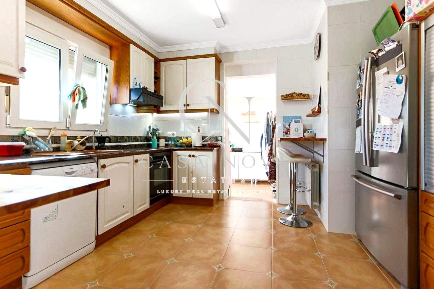 3 slaapkamer Villa te koop in Denia met zwembad garage - € 799.000 (Ref: 10008098)