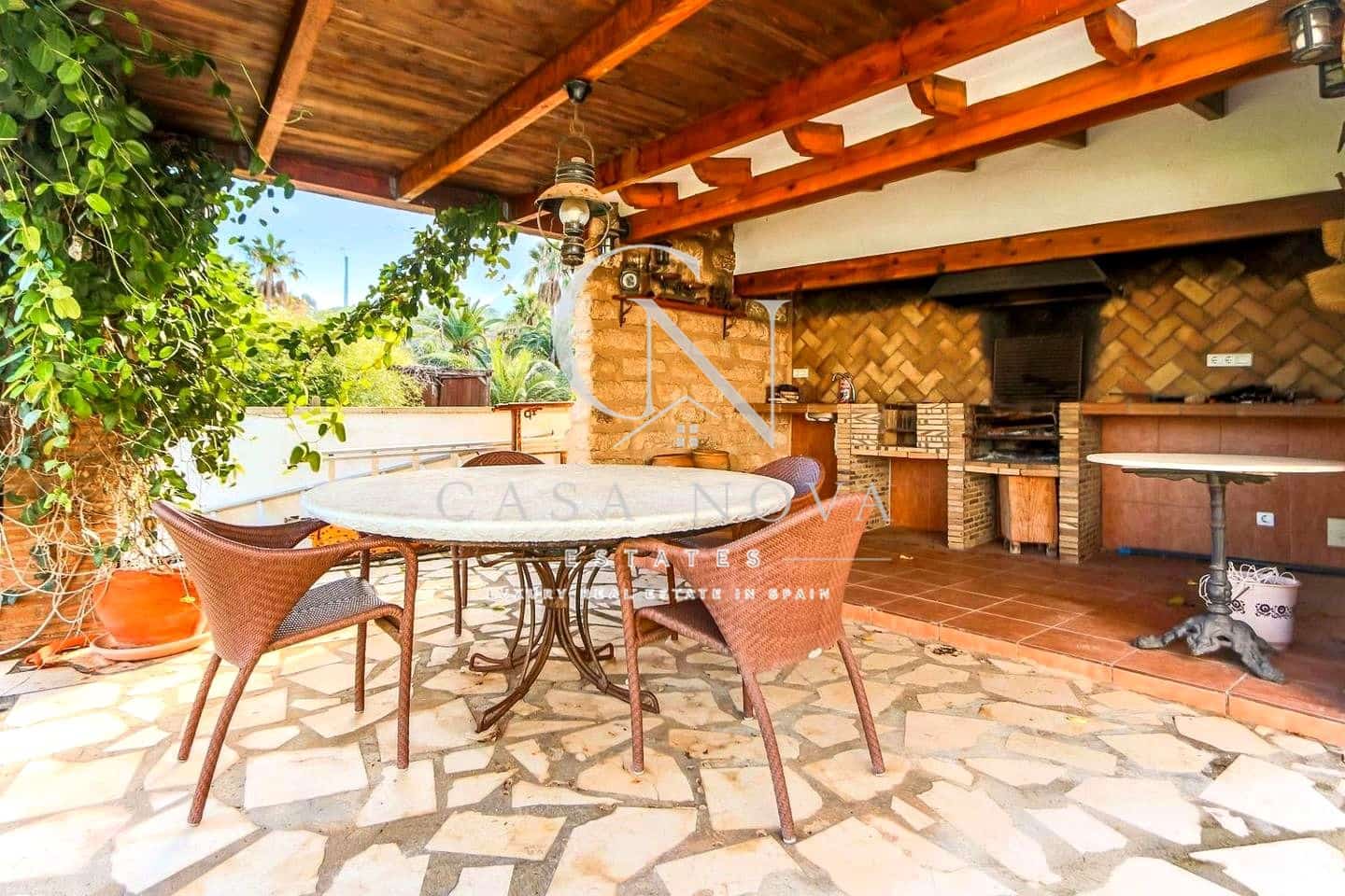 3 slaapkamer Villa te koop in Denia met zwembad garage - € 799.000 (Ref: 10008098)