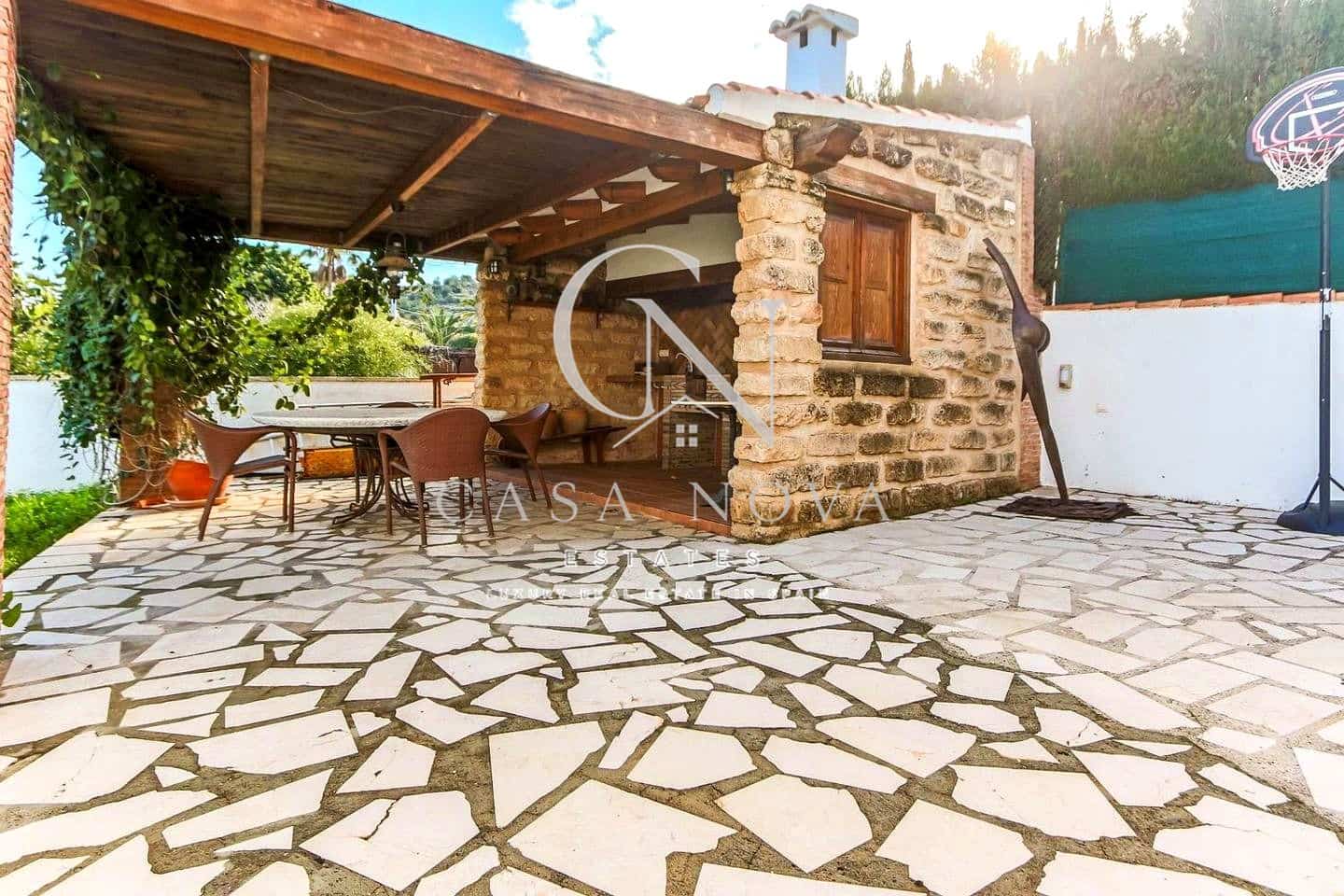 3 slaapkamer Villa te koop in Denia met zwembad garage - € 799.000 (Ref: 10008098)