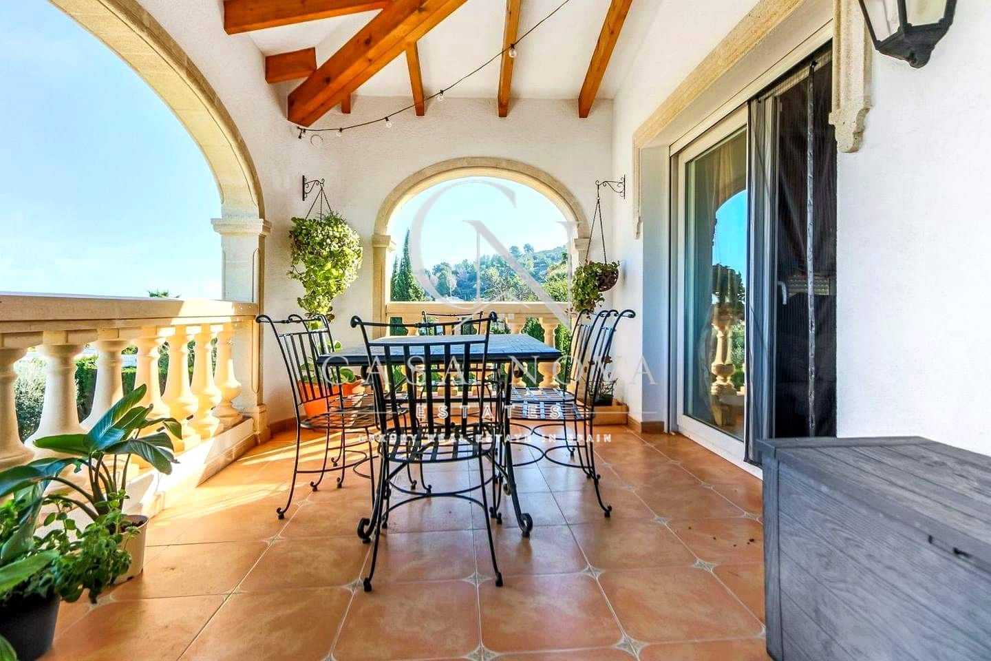 3 slaapkamer Villa te koop in Denia met zwembad garage - € 799.000 (Ref: 10008098)