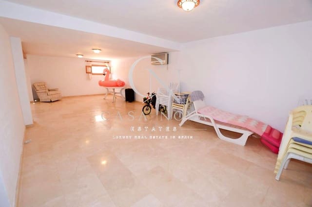 7 bedroom Villa for sale in Cometa - Carrió, Calpe / Calp with garage - € 850,000 (Ref: 10008099)