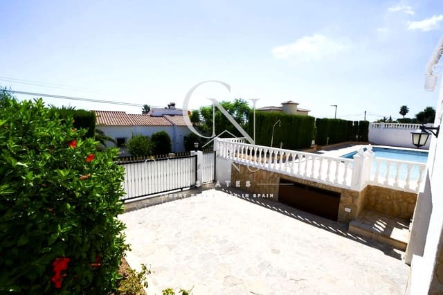 7 bedroom Villa for sale in Cometa - Carrió, Calpe / Calp with garage - € 850,000 (Ref: 10008099)