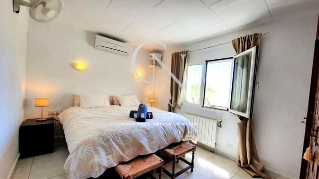 3 slaapkamer Villa te koop in Pinar del Advocat - Cometa, Teulada-Moraira met zwembad - € 915.000 (Ref: 10029508)