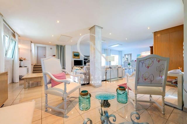 5 bedroom Villa for sale in La Pobla de Vallbona with pool garage - € 925,000 (Ref: 10034581)