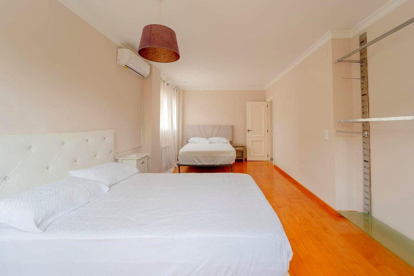 8 sypialnia Willa na sprzedaż w Betera z basenem garażem - 999 000 € (Ref: 10034582)