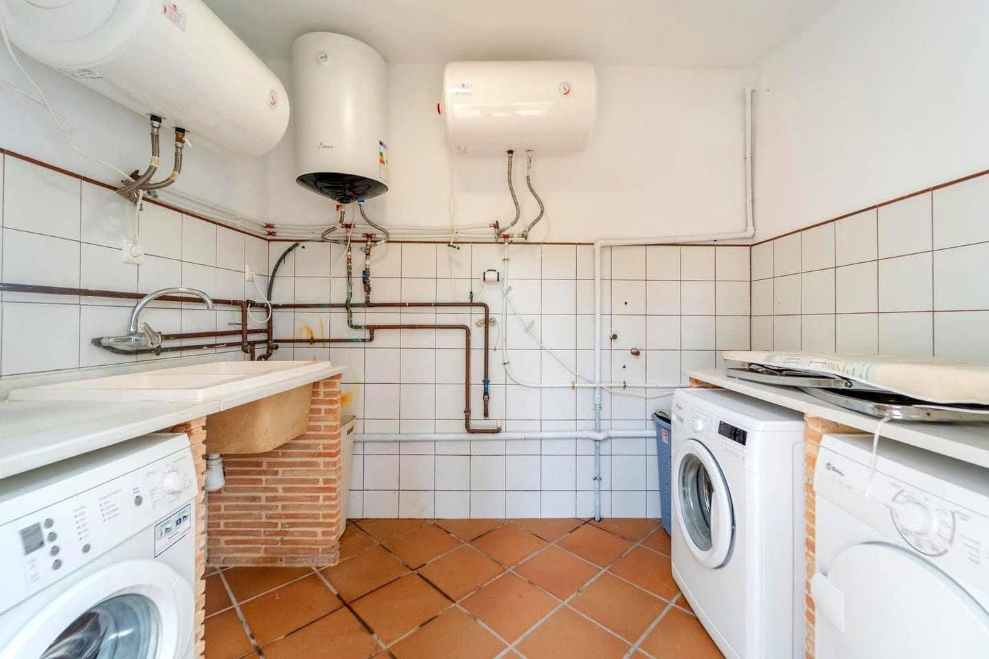 8 sypialnia Willa na sprzedaż w Betera z basenem garażem - 999 000 € (Ref: 10034582)
