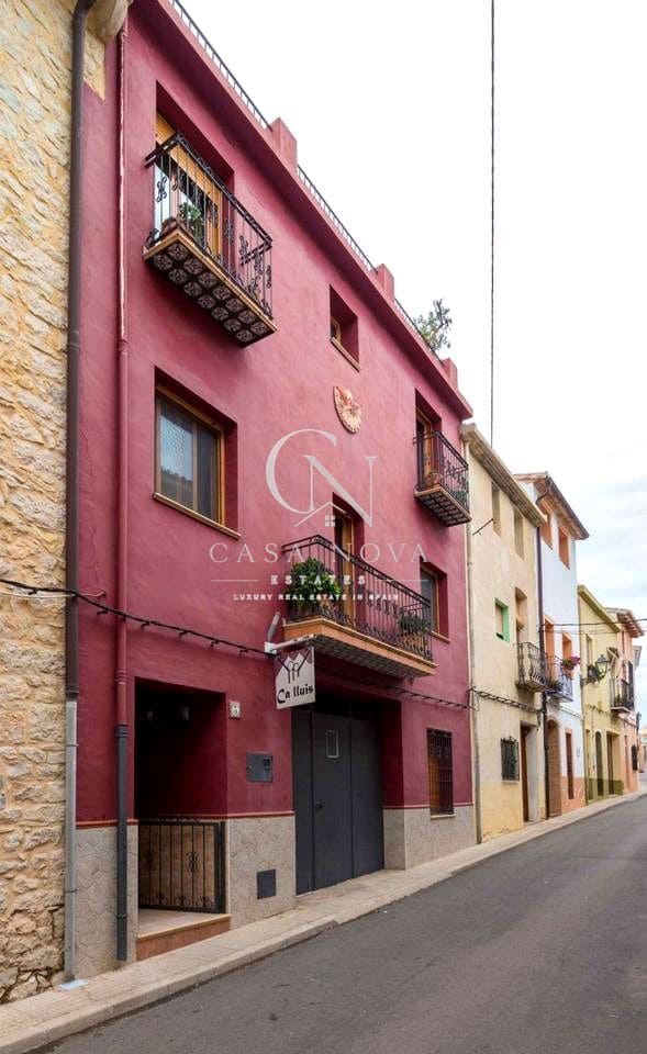 5 slaapkamer Villa te koop in El Campello - € 495.000 (Ref: 10034584)