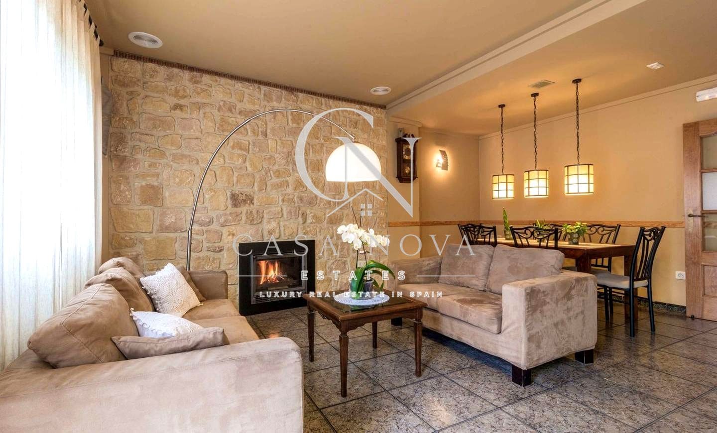 5 slaapkamer Villa te koop in El Campello - € 495.000 (Ref: 10034584)