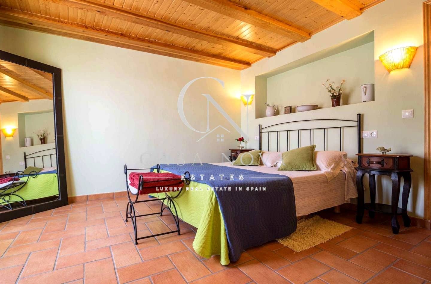 5 slaapkamer Villa te koop in El Campello - € 495.000 (Ref: 10034584)