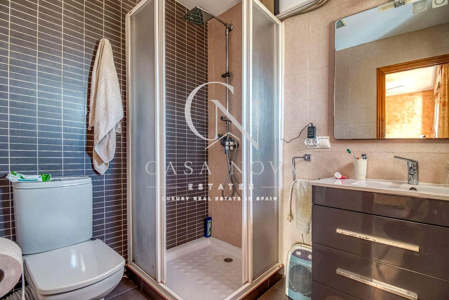 3 bedroom Flat for sale in La Pobla de Farnals - € 500,000 (Ref: 10037649)