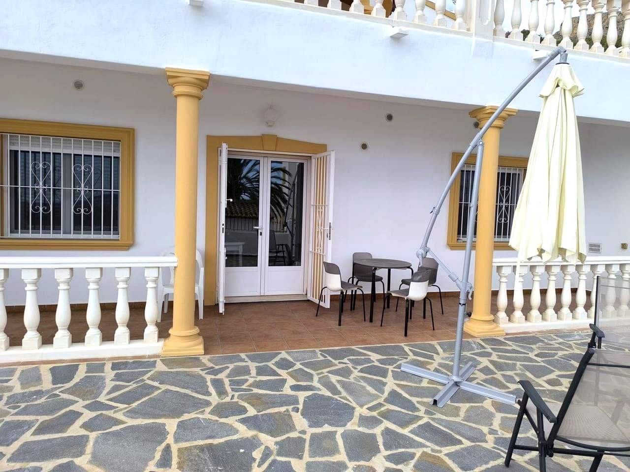 4 bedroom Villa for sale in Calpe / Calp - € 690,000 (Ref: 10037650)