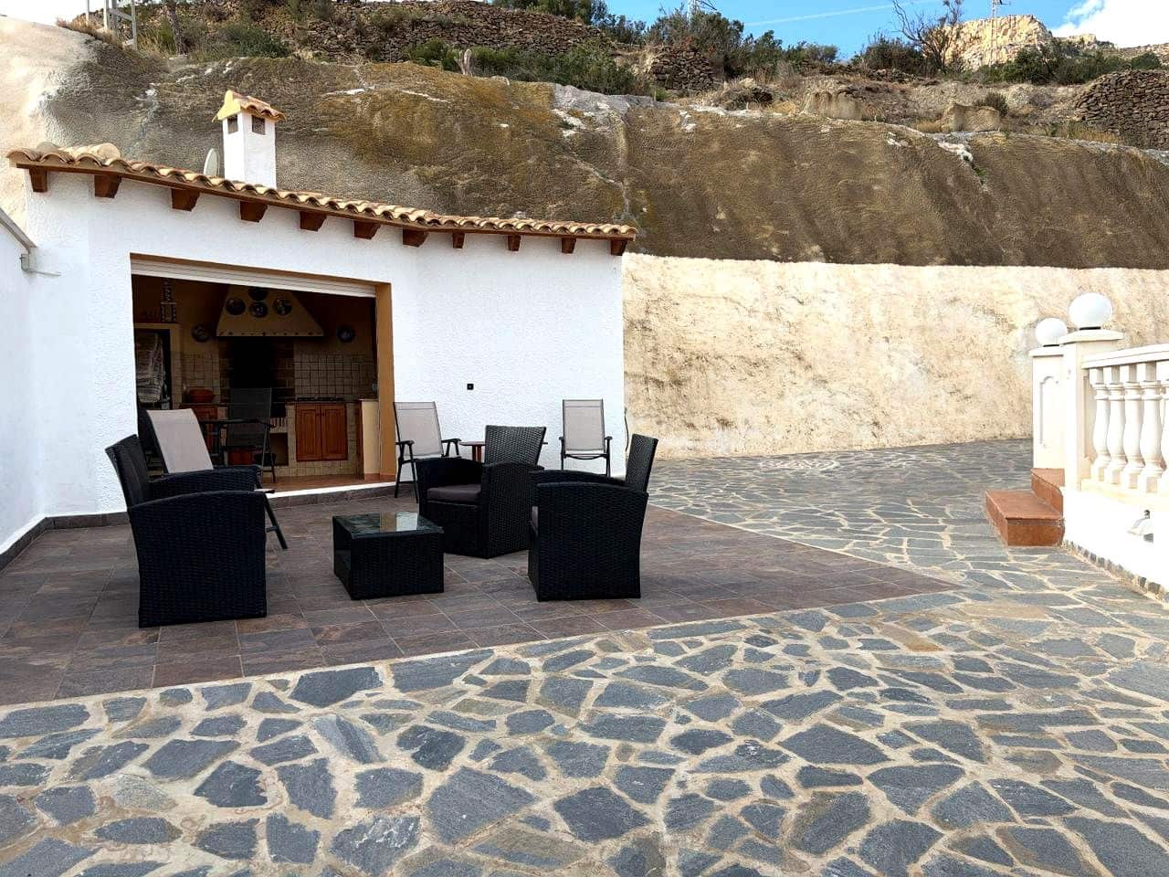 4 bedroom Villa for sale in Calpe / Calp - € 690,000 (Ref: 10037650)