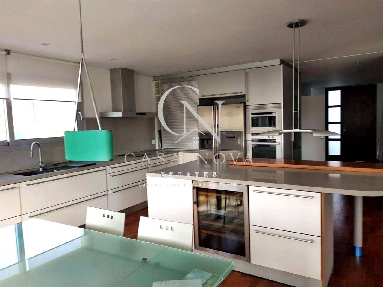 5 makuuhuone Huvila myytävänä paikassa Gandia - 640 000 € (Ref: 10037651)
