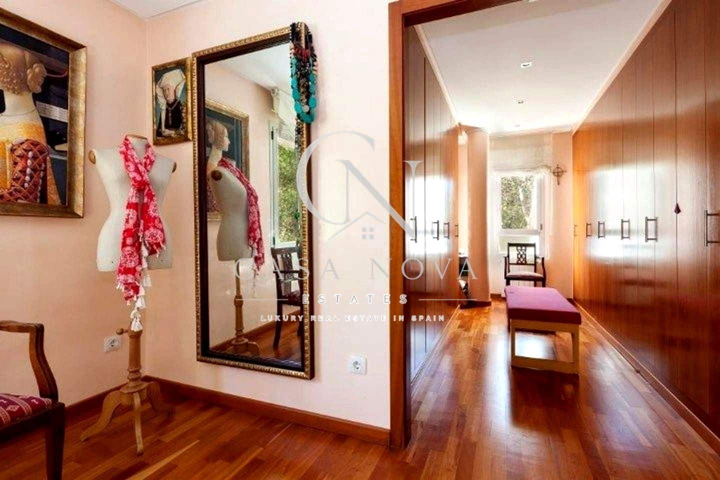 5 makuuhuone Huvila myytävänä paikassa Gandia - 640 000 € (Ref: 10037651)