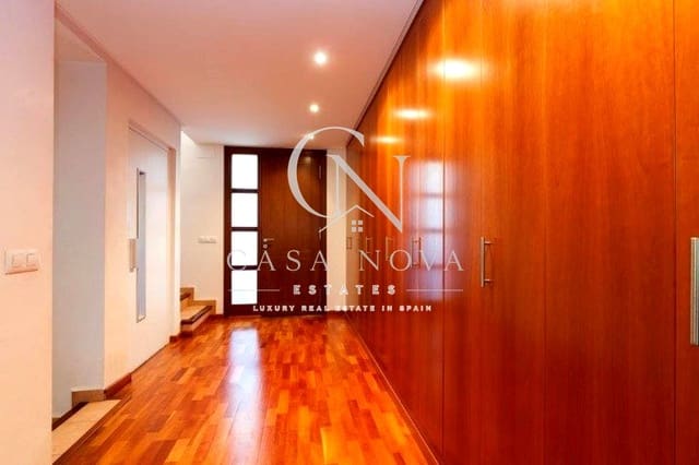 5 soverom Villa til salgs i Gandia - € 640 000 (Ref: 10037651)