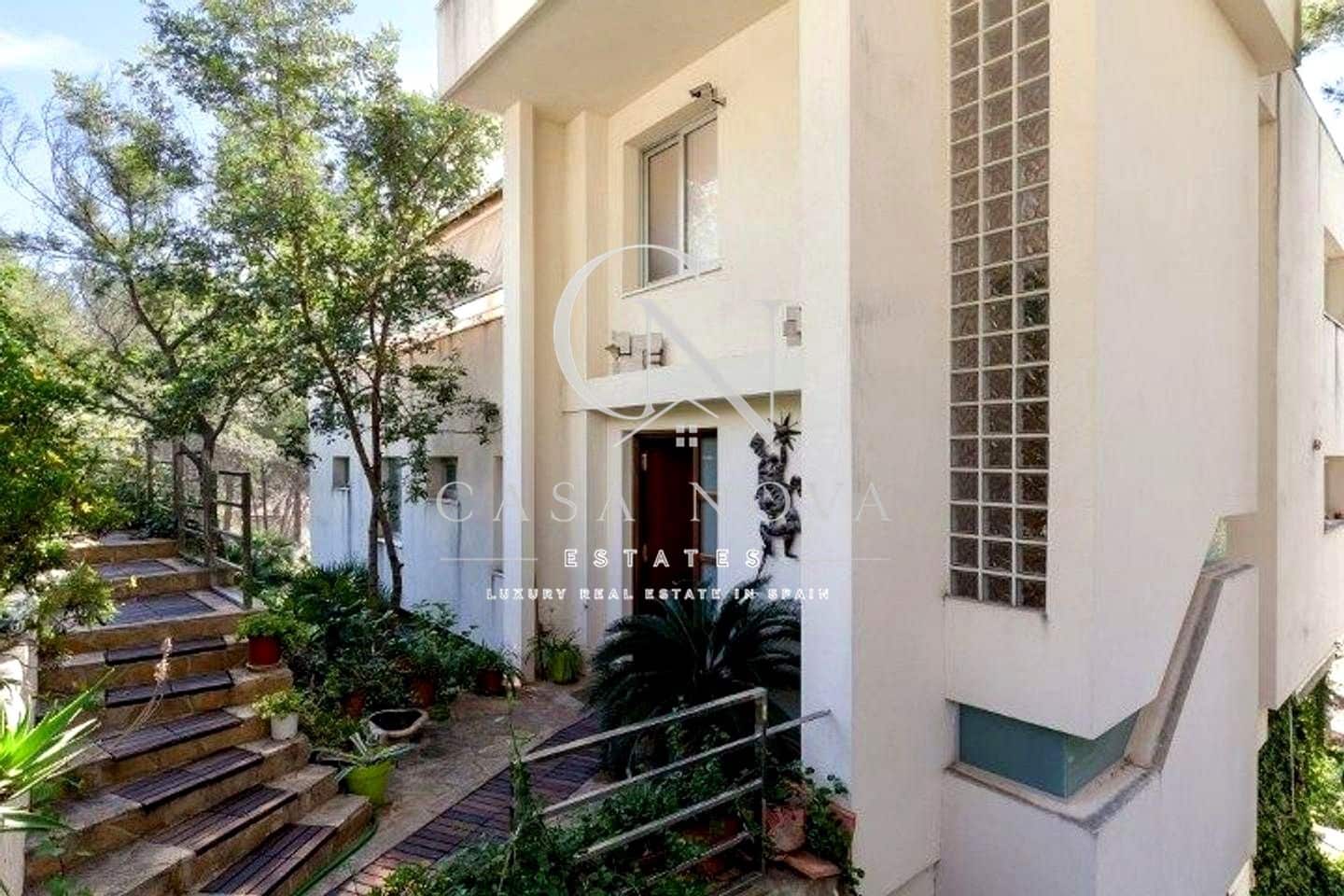 5 makuuhuone Huvila myytävänä paikassa Gandia - 640 000 € (Ref: 10037651)