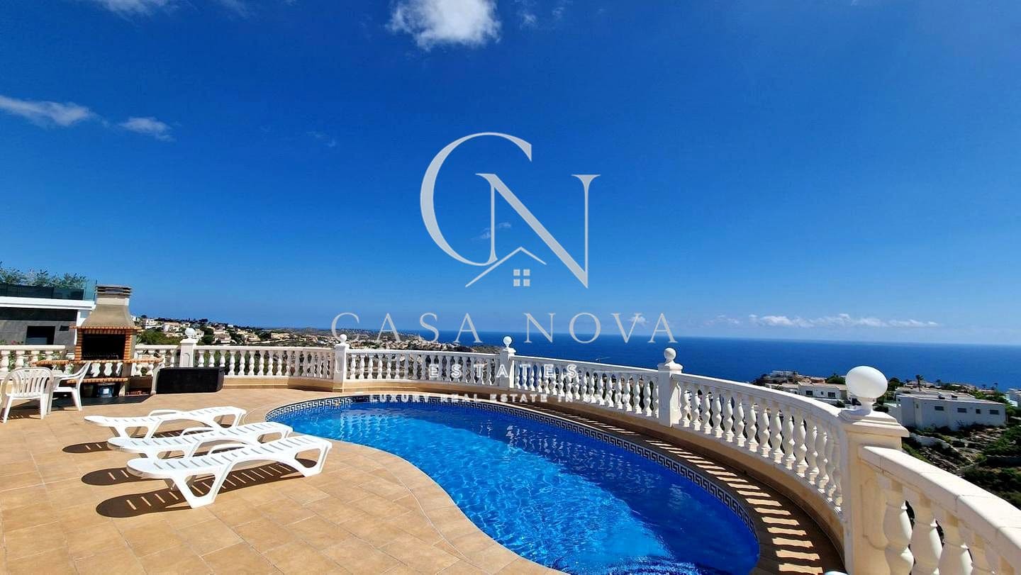 5 bedroom Villa for sale in Cumbre del Sol with pool garage - € 710,000 (Ref: 10039085)